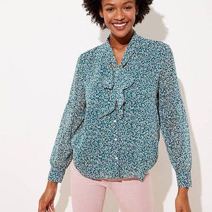 LOFT‎ Women's NWT Petite Garden Tie Neck Blouse